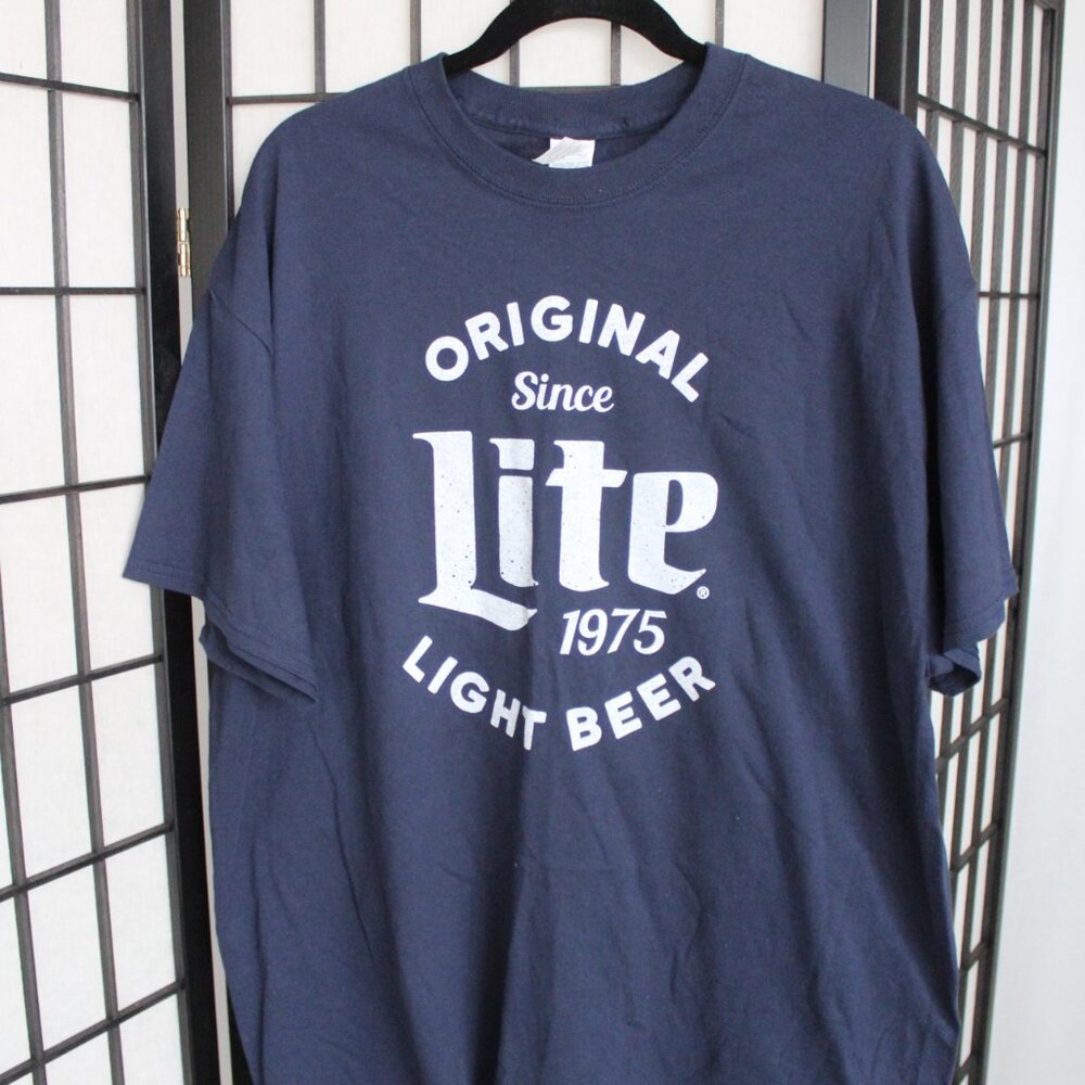 Gildan Mens XL Blue Bud Lite Tshirt